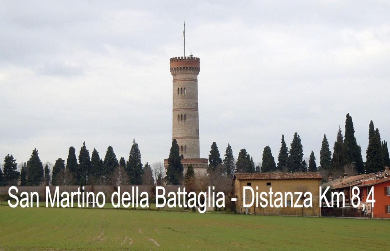 Civico 6 Apartment Peschiera del Garda Bagian luar foto