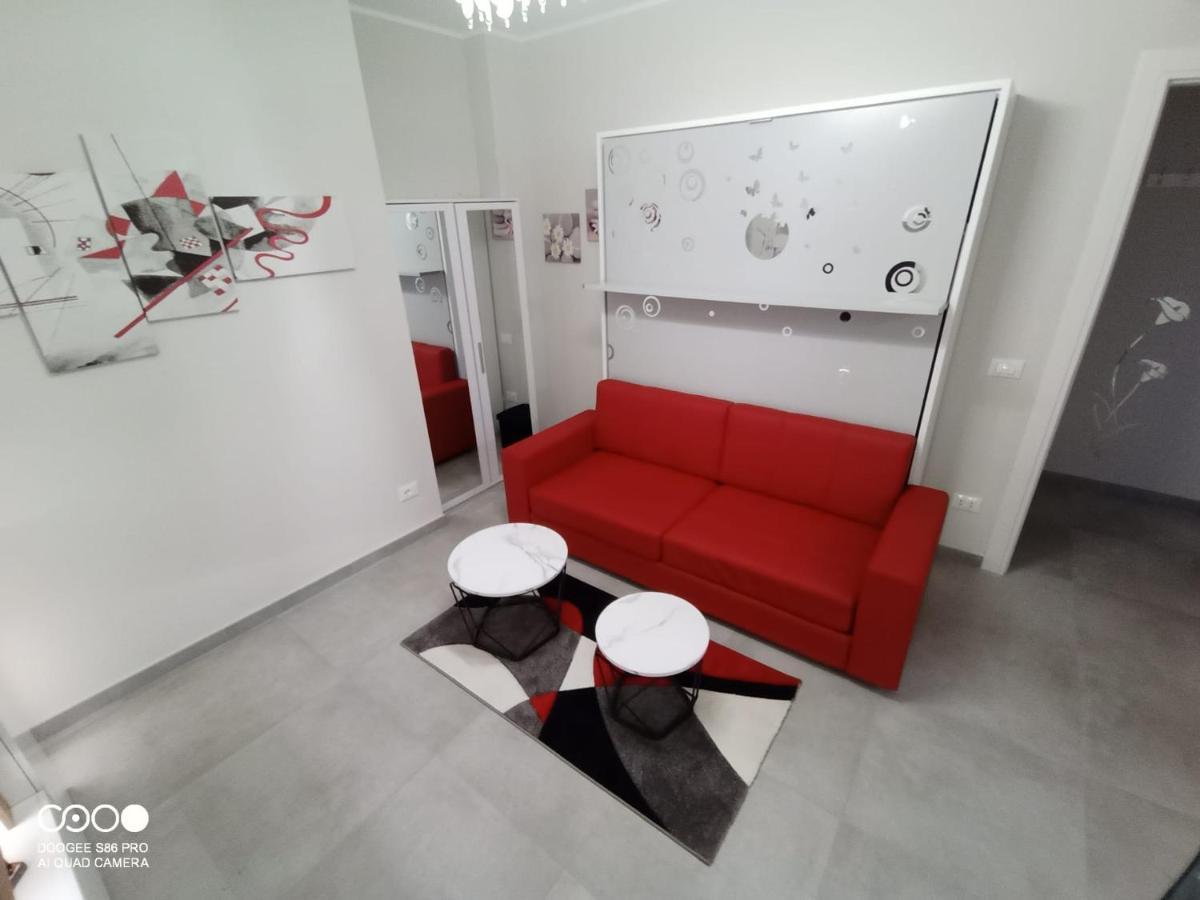 Civico 6 Apartment Peschiera del Garda Bagian luar foto