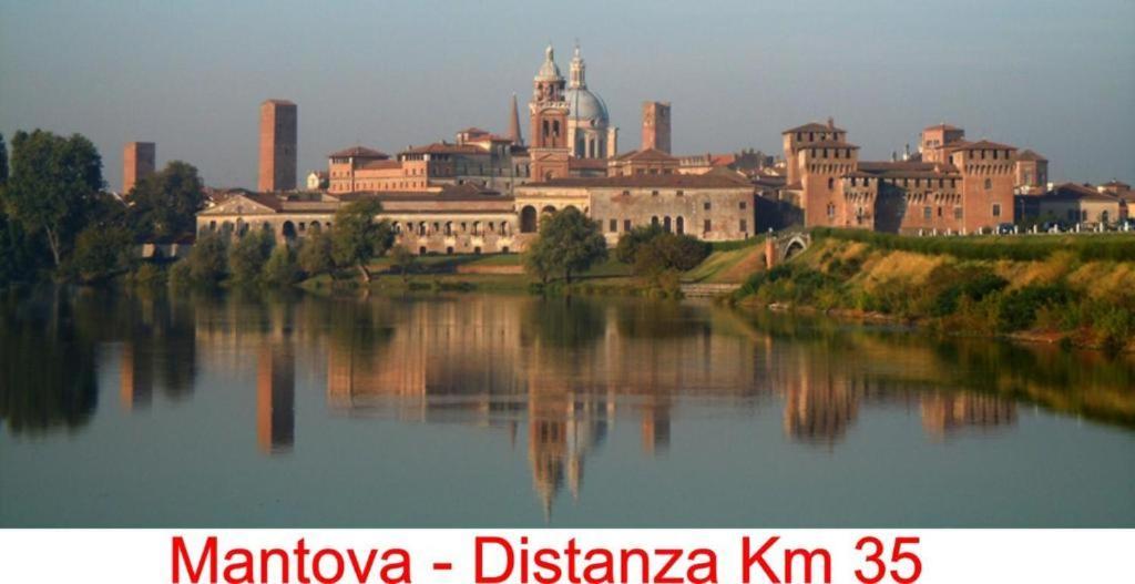 Civico 6 Apartment Peschiera del Garda Bagian luar foto